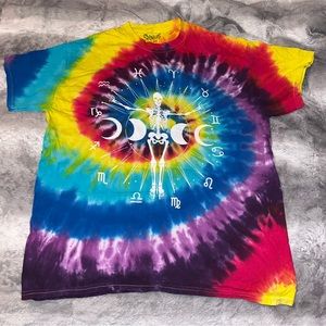 ･ ｡ﾟ☆: *.Tie Dye Skeleton Horoscope Tee.* :☆ﾟ.
